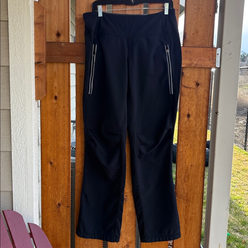 Women’s Lululemon Black Water-Resistant Track Pants Hiking Training Size M